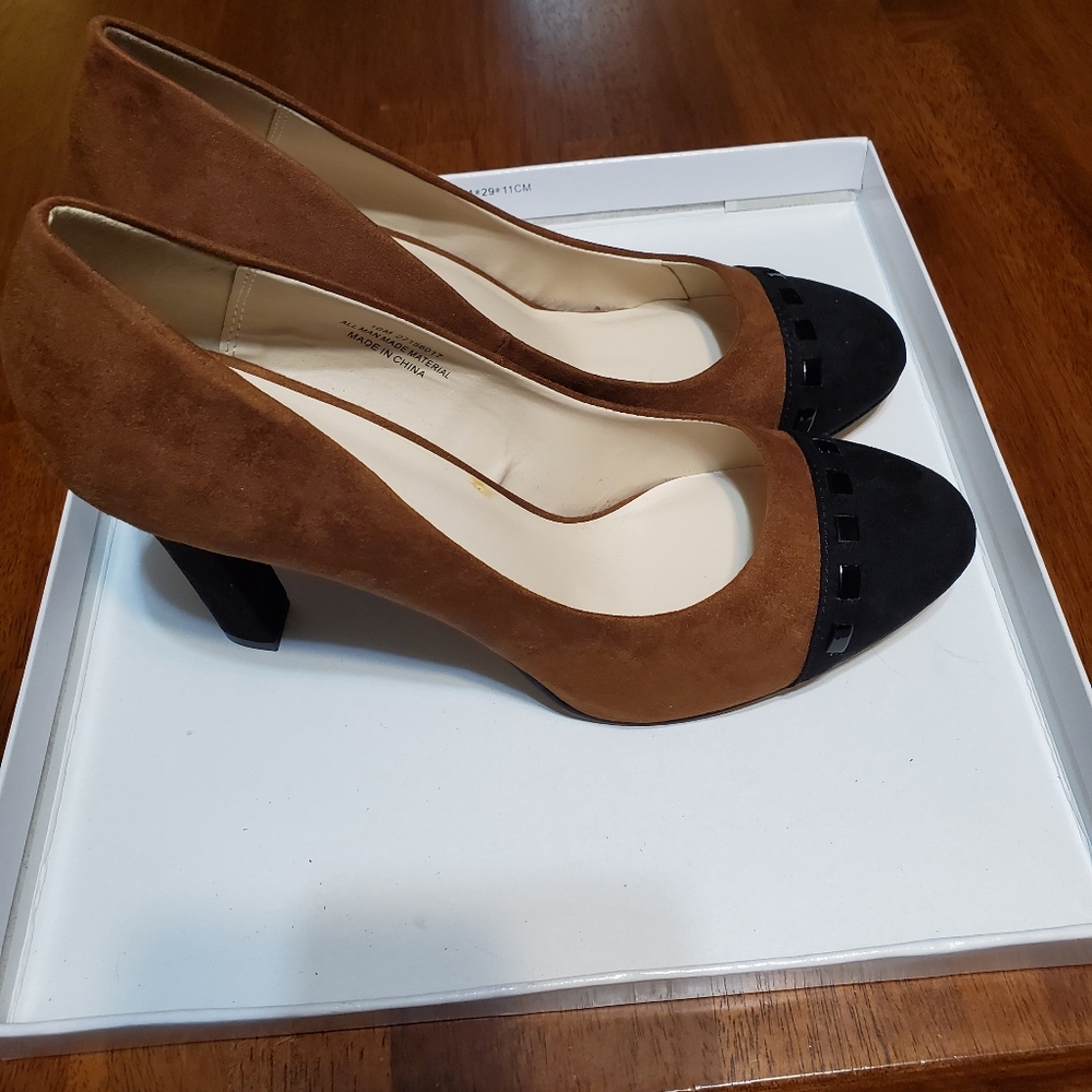Shoes - Picture 3 of 3